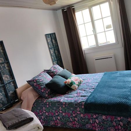Les Dodos De Rose Bed & Breakfast Doué-la-Fontaine Екстериор снимка